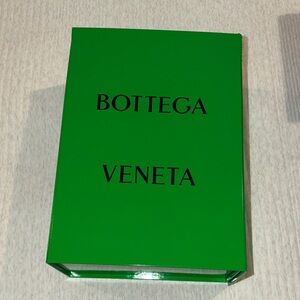 Bottega Veneta Green Box